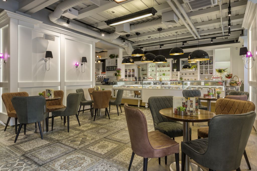 Metropolis Midtown Cafe-Restaurant - slika 7